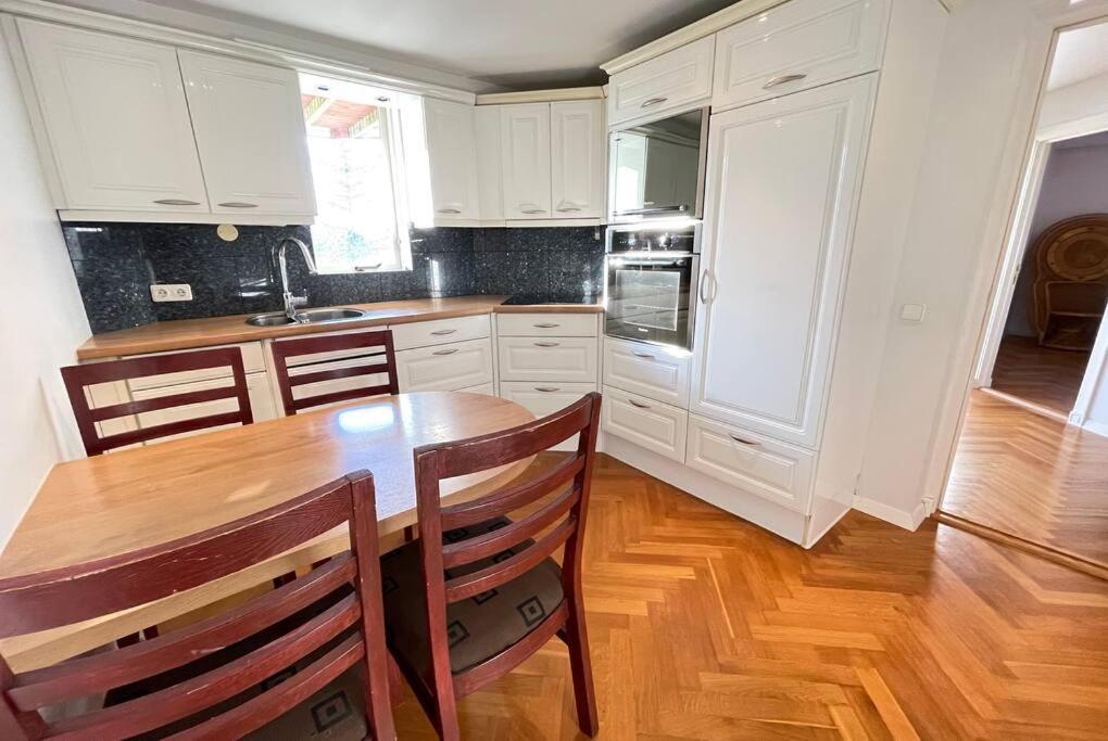 Cozy Centrally Located Apartment In Reykjavík Exteriör bild
